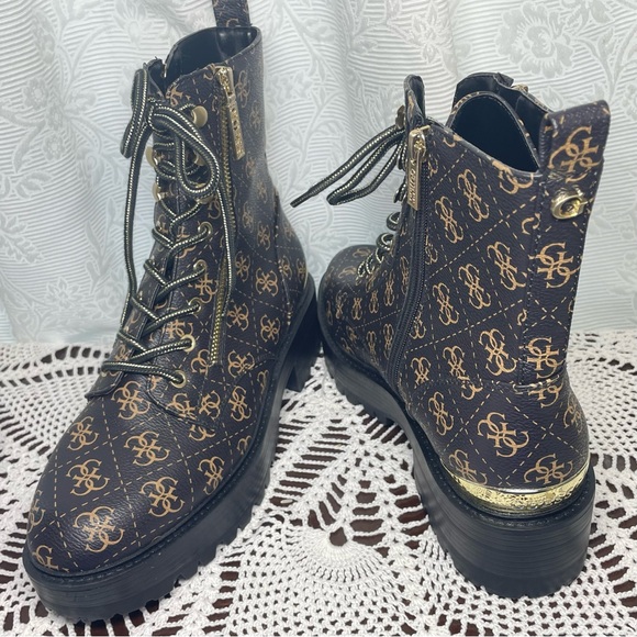 NEW Guess Women's Ankle Boots Fearne Logo Lug Sole Color Brown Zipper Size 10 M. - Picture 14 of 17